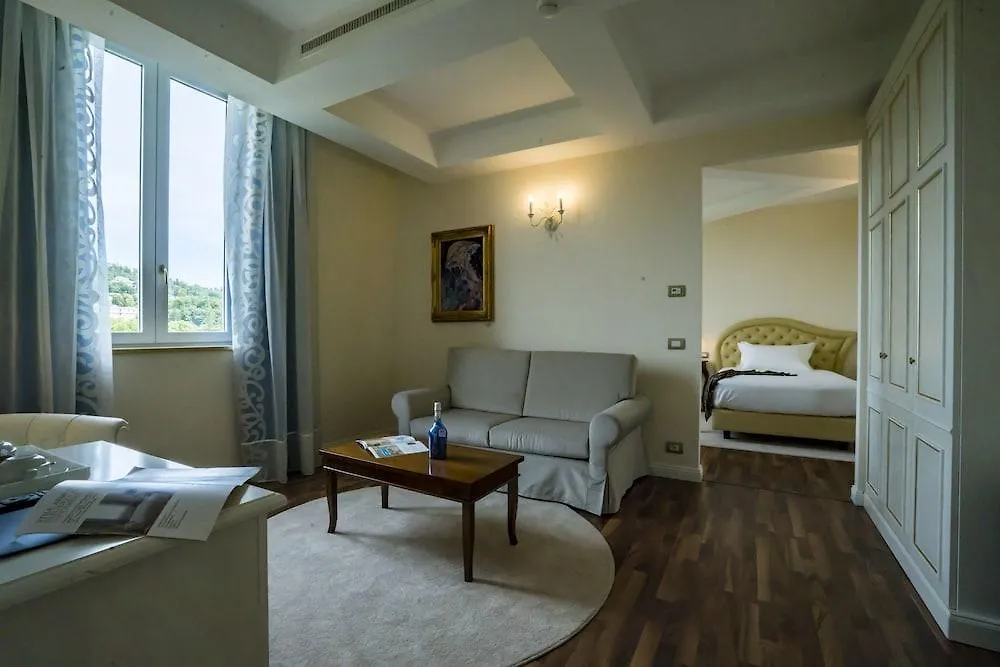 Grand Hotel Salsomaggiore Salsomaggiore Terme 5*,  Italia